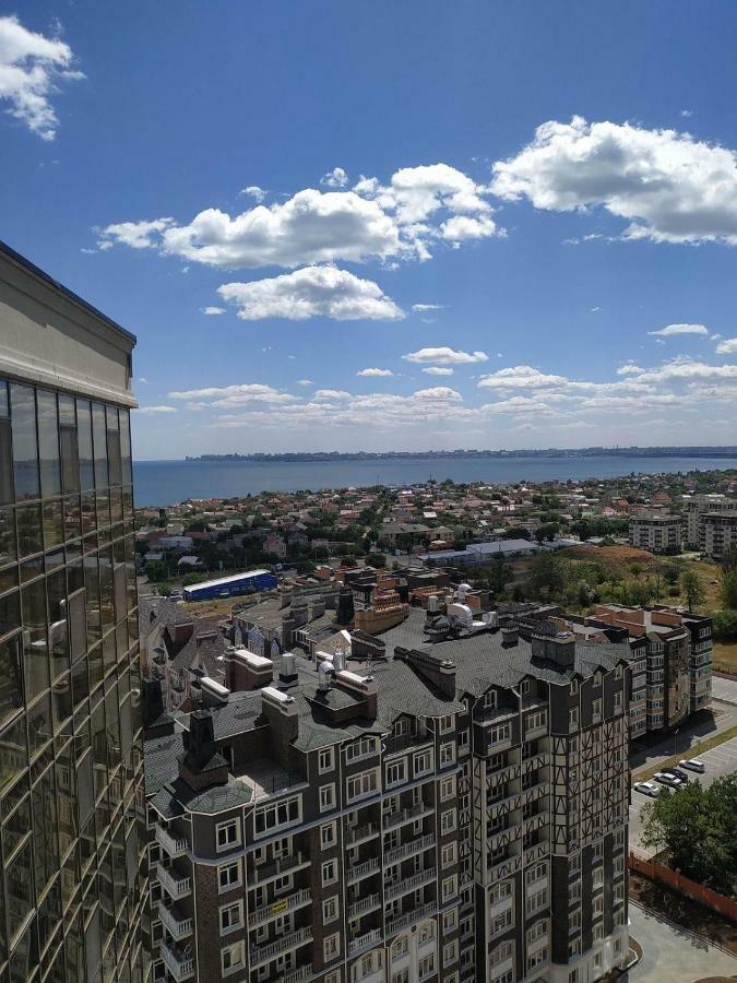 Sunny View Apartment Odesa Exterior foto